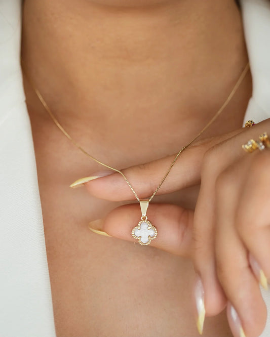 DIJE TRÉBOL ID: 5376